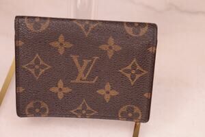 • Louis Vuitton Monogram Porte 2 Cartes Vertical ID Window Wallet France